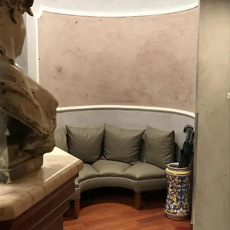 Sandel Giubileo 2* Rome