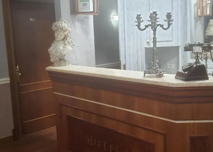 Sandel Giubileo ホテル ローマ