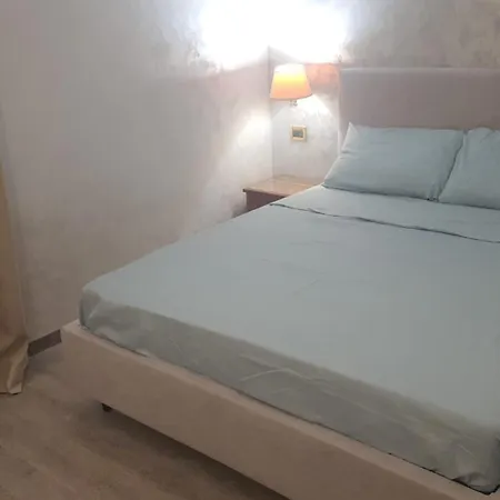 Sandel Giubileo 2* Rome